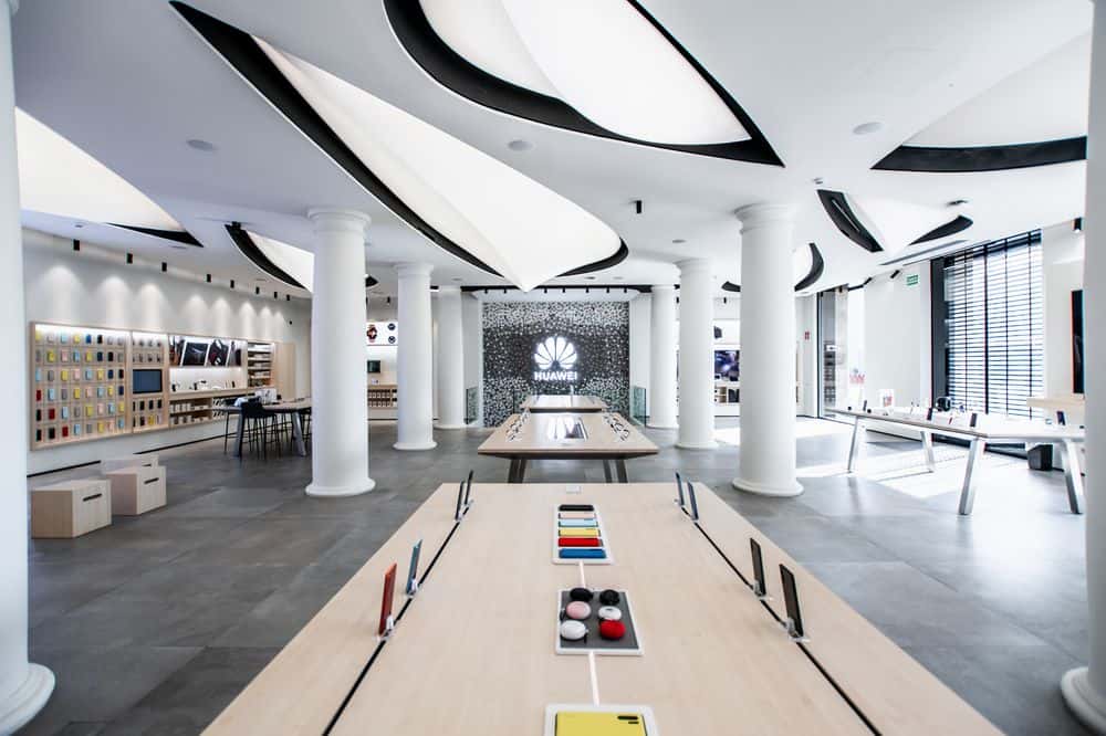 Huawei Barcelona flagship store Telecom